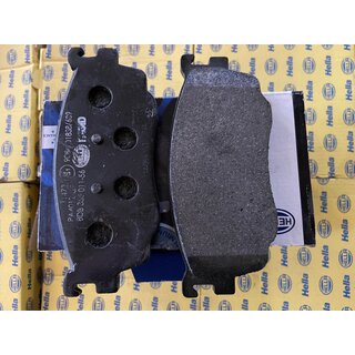 Hella Bremsbel�ge - mit akustischer Verschlei�warnung - T1472 - ISUZU / MAZDA